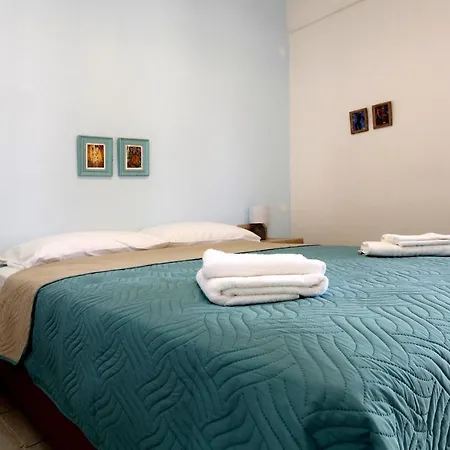 Saradari Appartement *